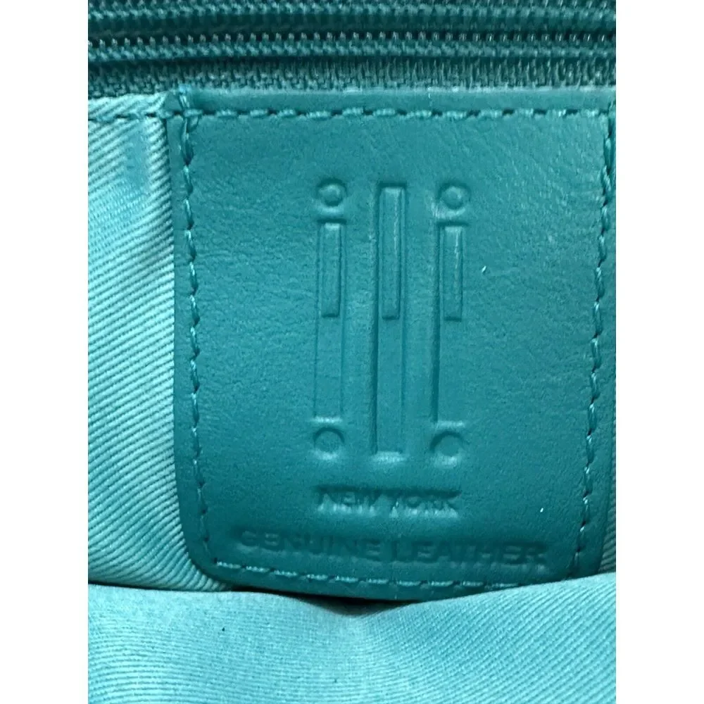 ili New York Hot Lips Cosmetic Case Turquoise‎ /Gold RFID Blocking Leather #30